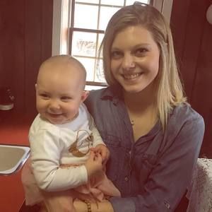 Meet your Posher, Michaela